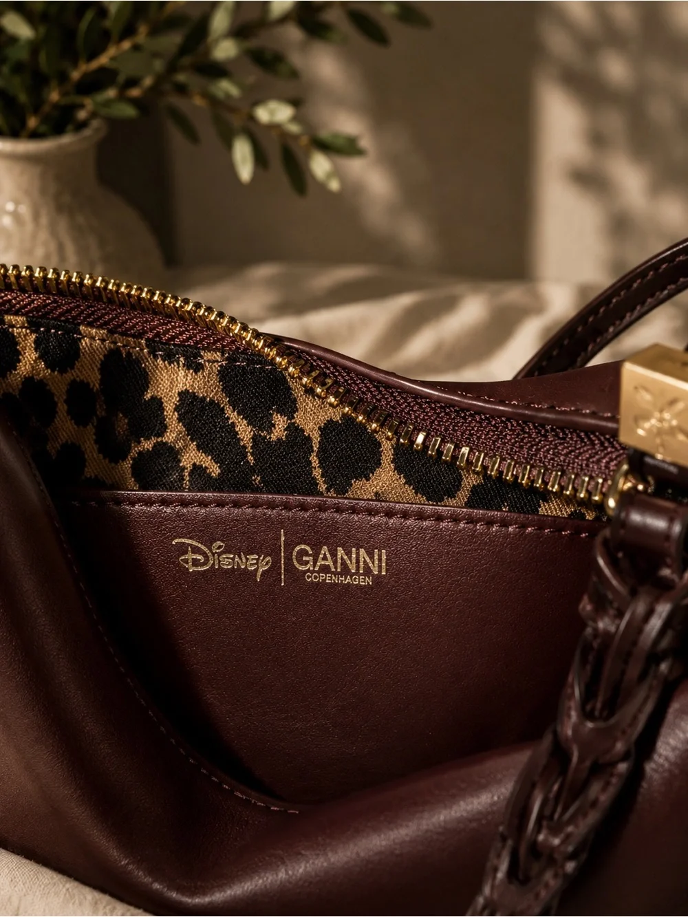GANNI x Daisy Duck Mini Hobo Bag Brown Rare Disney Collab Crossbody